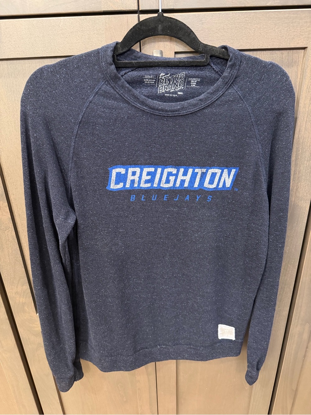 Original Retro Brand Creighton Heathered Navy Crewneck Sweatshirt Women’s Small